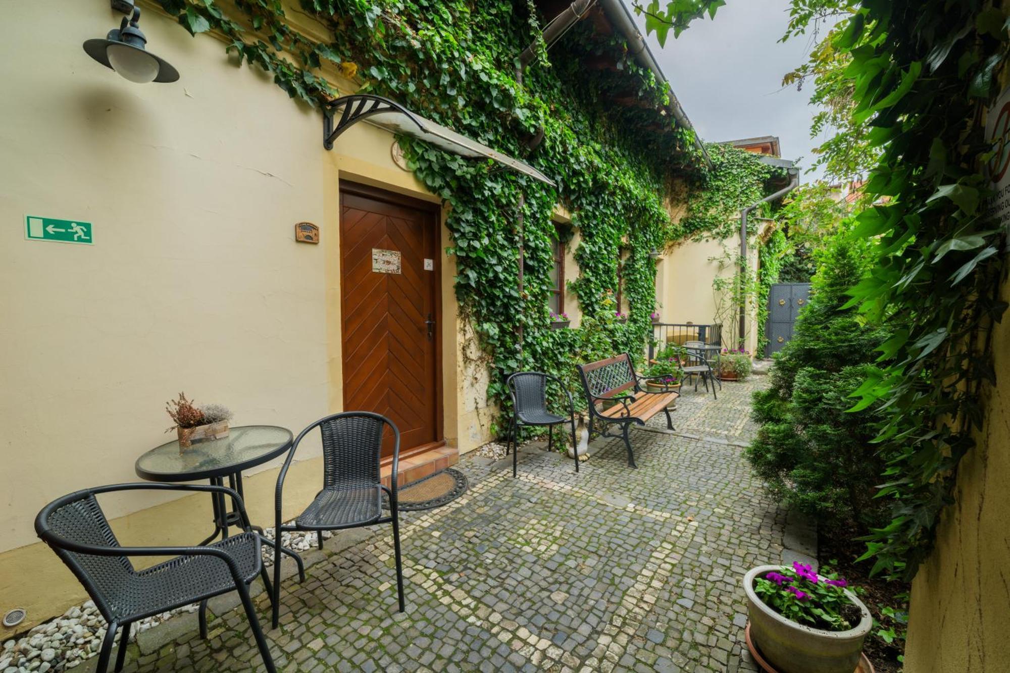 Penzion U Zámku Mělník Exterior foto